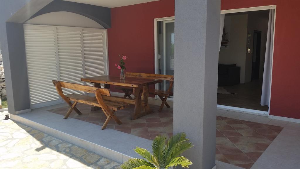 House With Swimming Pool Blue Diamond Appartement Povljana Buitenkant foto